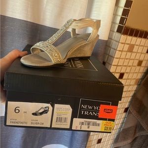 New York Transit heals, size 6 w, only wore once for a party.